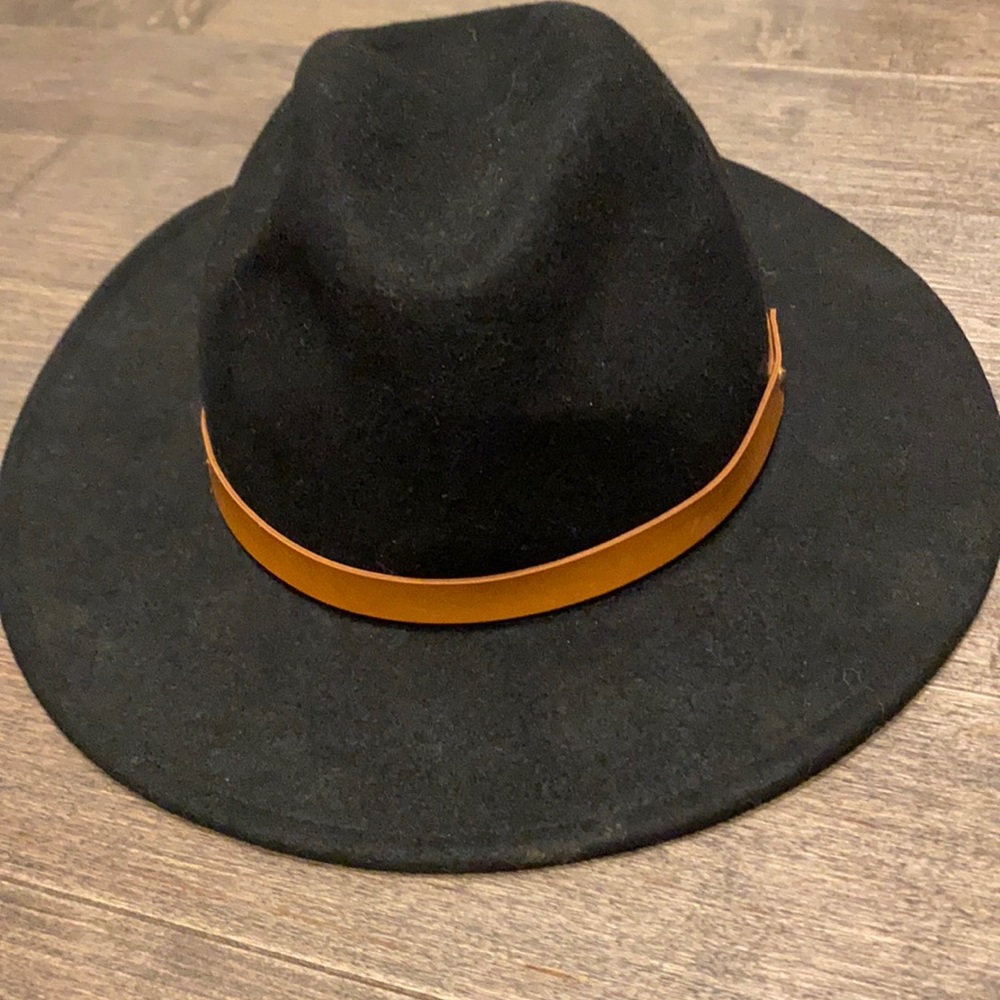 Club Monaco Hat